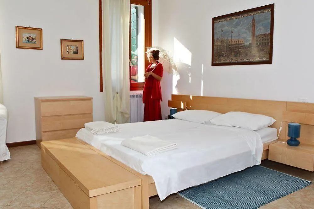 Venezianamente Apartments  베니스